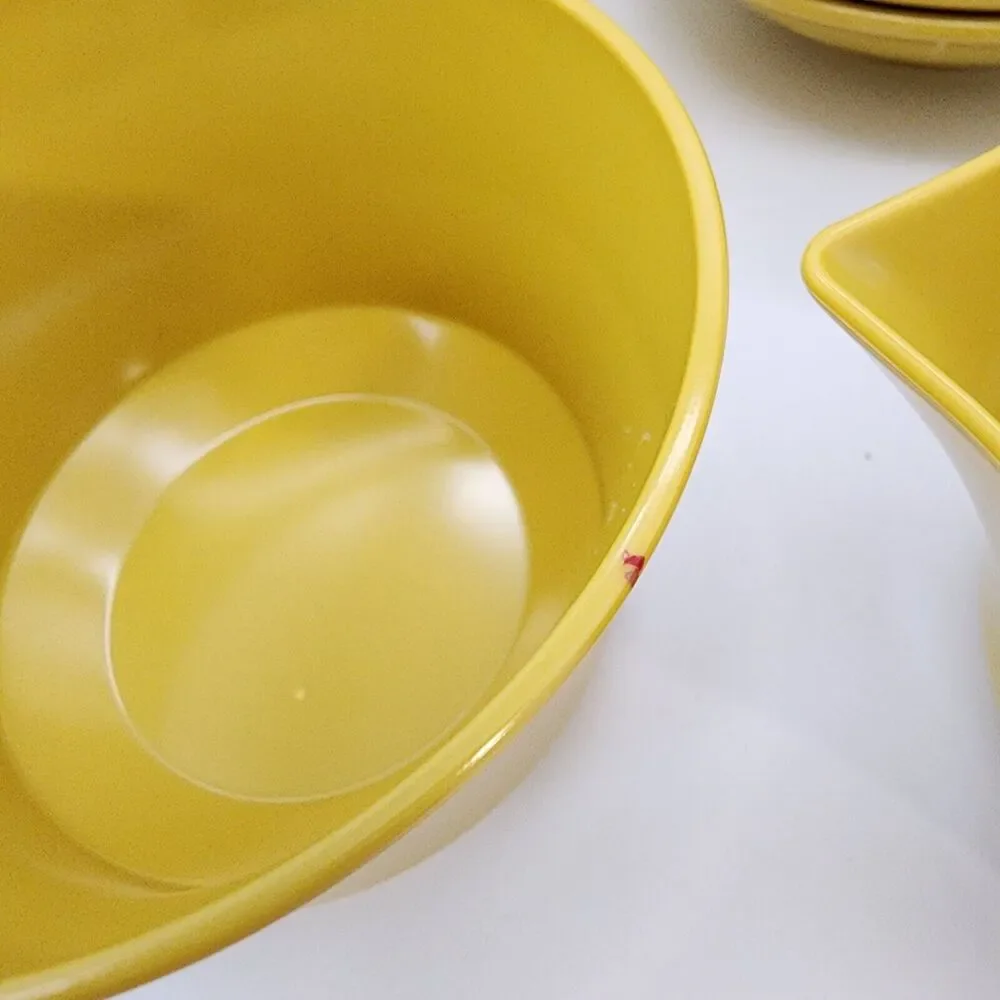 Vintage Melamine Coffee Cups Bowls Plates Harvest Yellow 24 Ct Allied Chemical